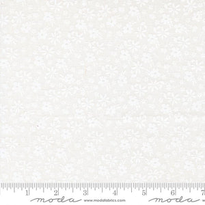 Delightfully Yours by Sherri & Chelsi for Moda - 01 Cloud-White